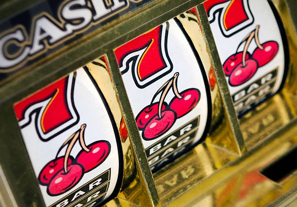 Singapore Pools scoreboard and betting screen